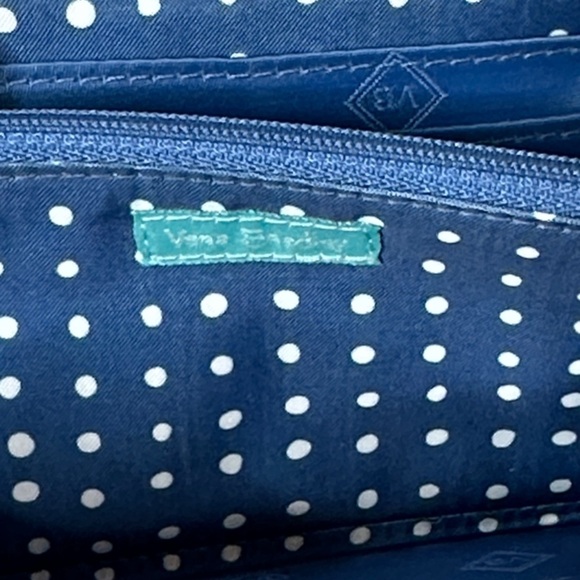Vera Bradley Daisy Dot Paisley Continental Wallet RFID Zip Around Designer EUC - Picture 9 of 16